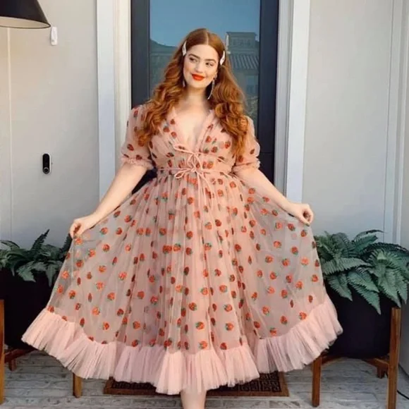 COPY - STRAWBERRY Tulle Sparkles! Pink Ruffles Fairy Tale Dress Kawaii Celebrat… - Picture 3 of 7